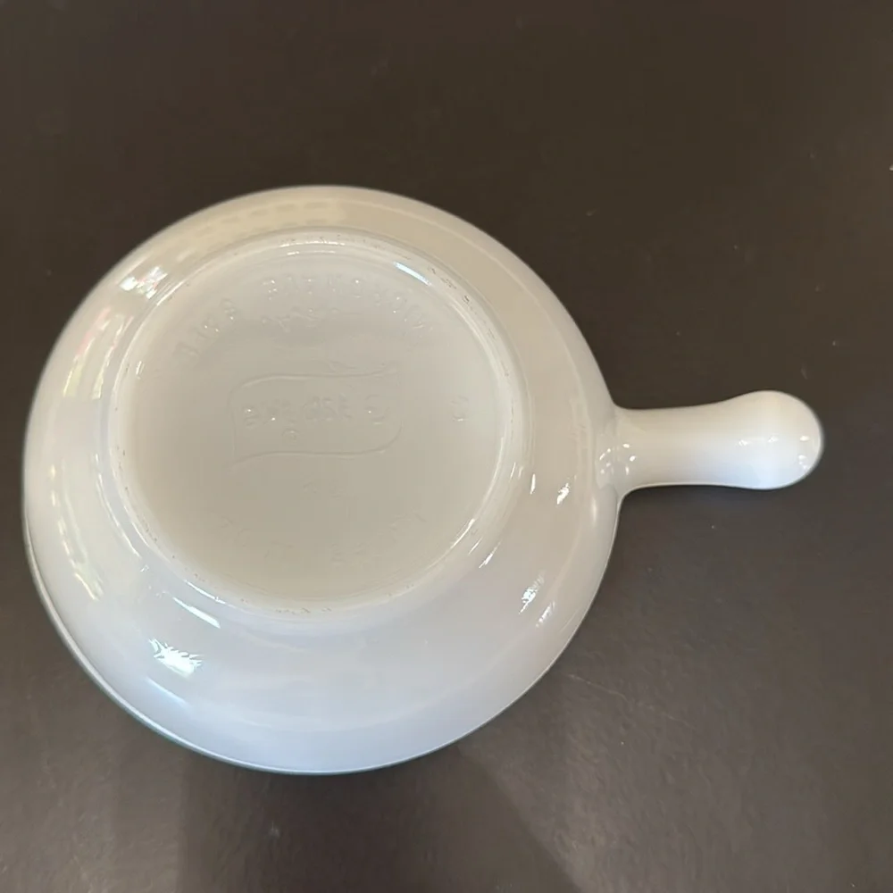 VTG Set‎ Of 2 Glasbake Milk Glass 11oz Lug Soup Bowls With Handles Kitchenware